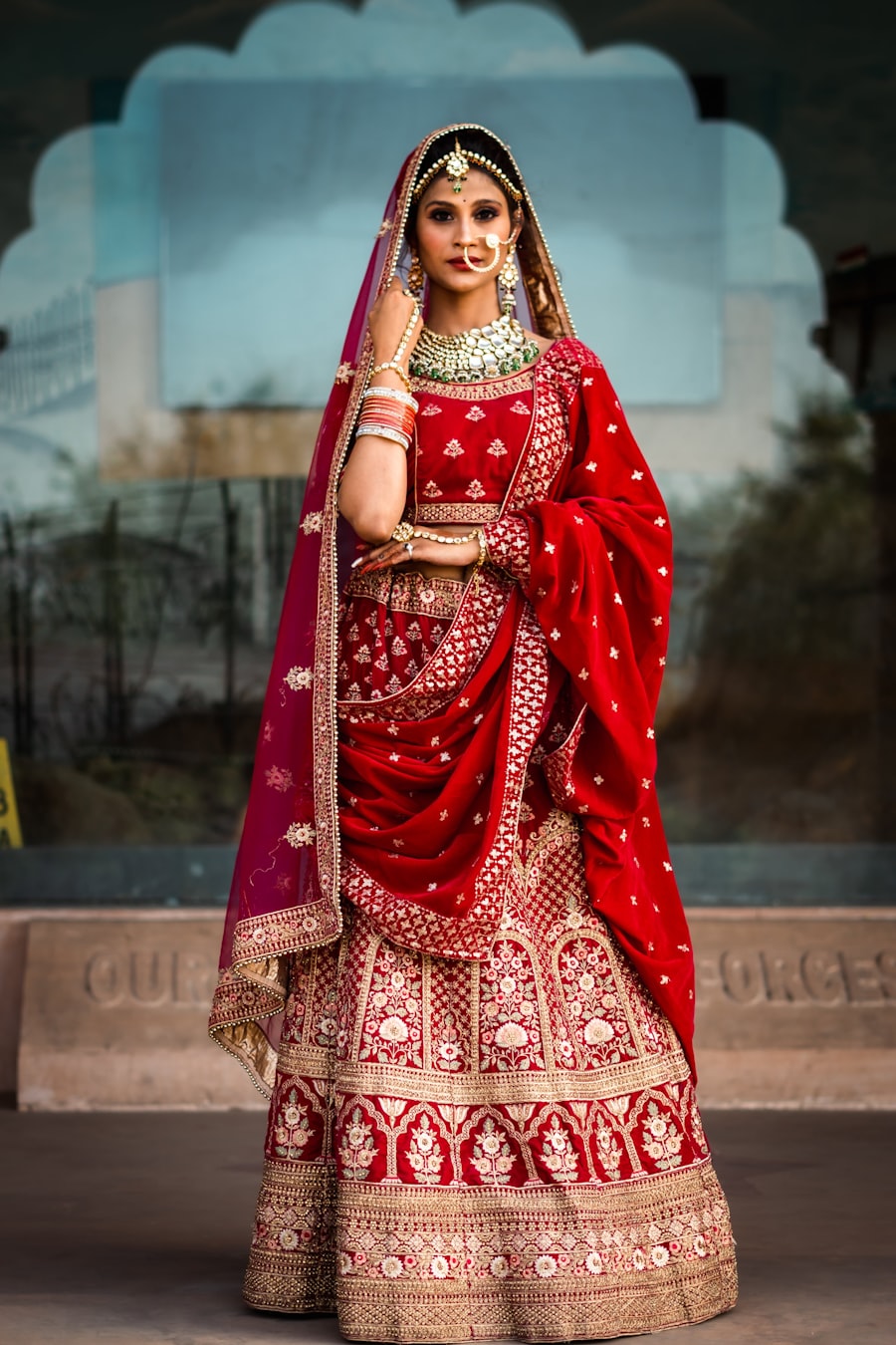 Elegant outfit in red and gold